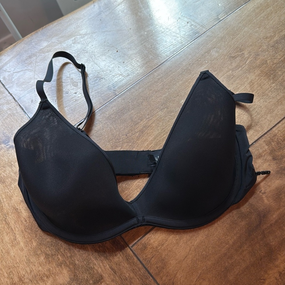 SKIMS ultra fine mesh underwire bra 36C